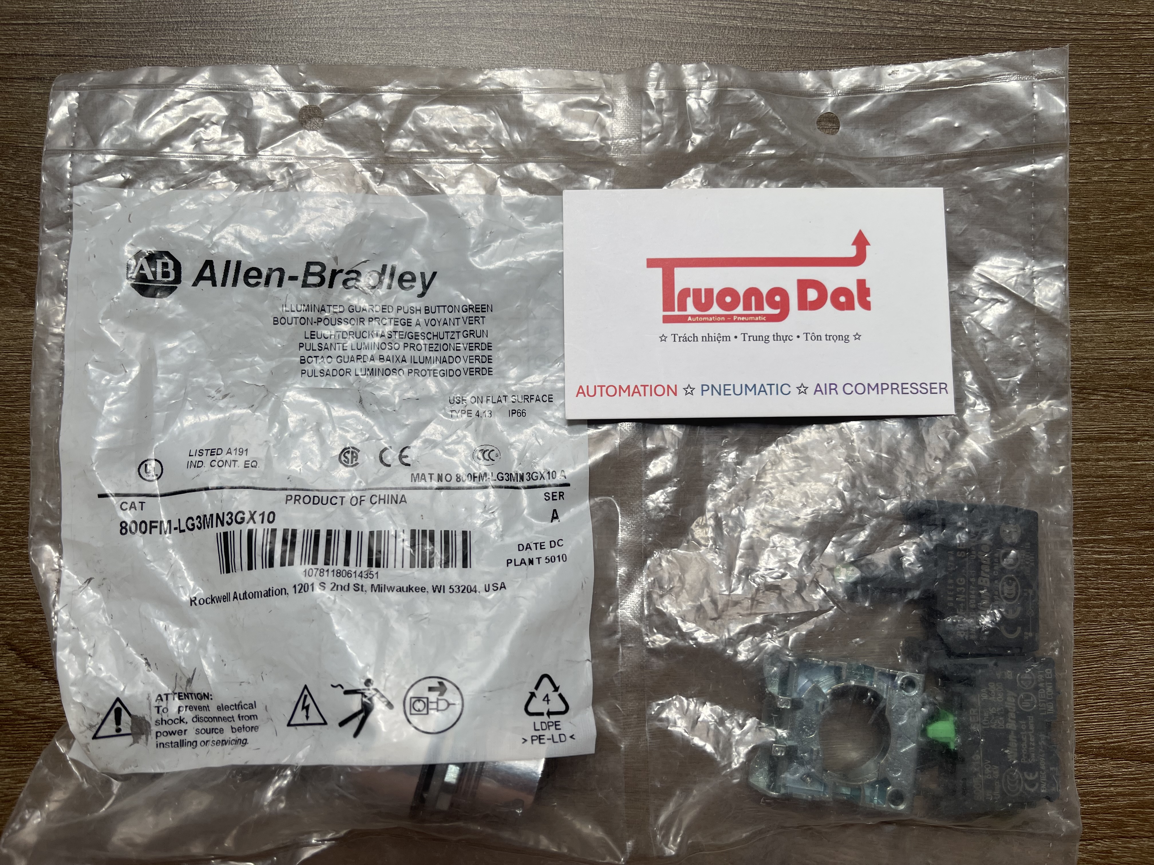 800FM-LF3MN3GX10 Allen-Bradley Nút nhấn 22mm