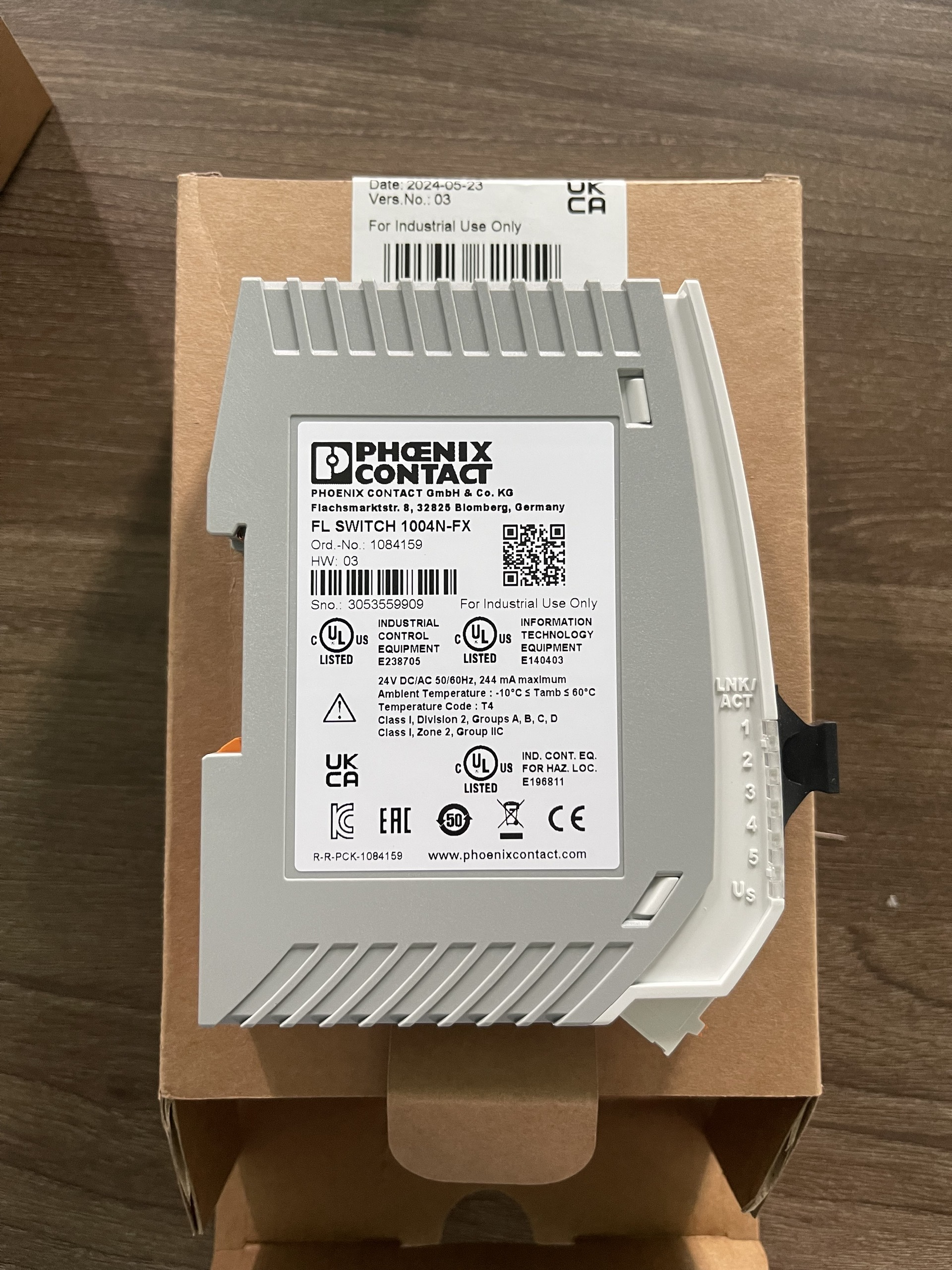 Ethernet FL SWITCH Phoenix Contact 1004N-FX