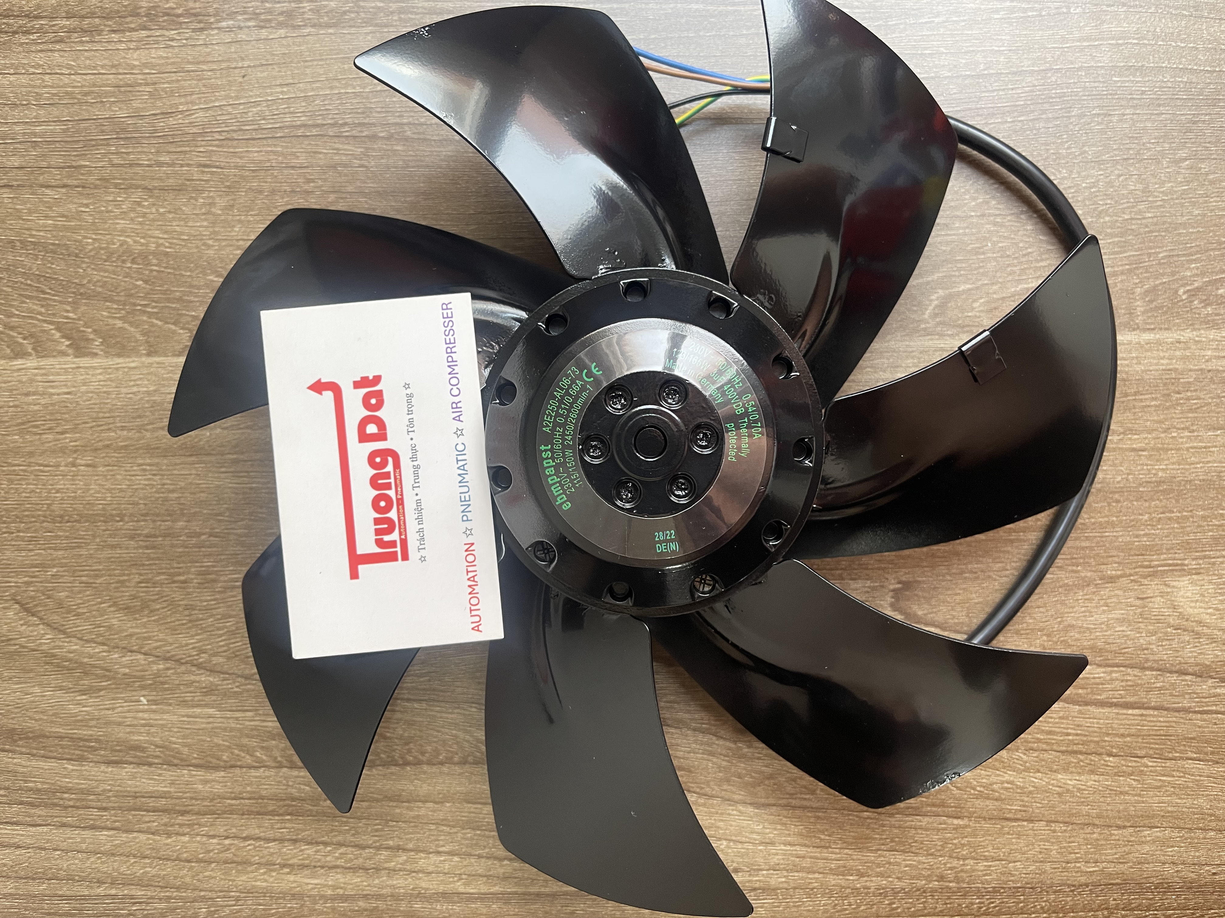 Quạt EBMPAPST A2E250-AL06-73