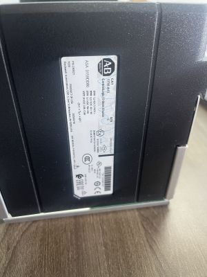 1756-A13 Mô đun Allen-Bradley khung (chassis) có 13 khe cắm